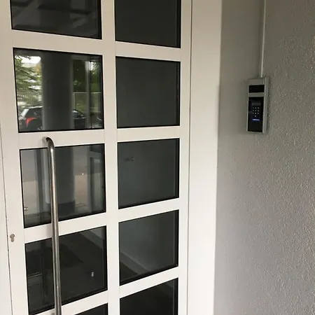 Special - Stadtnah, Balkon, Parkplatz, E-ladestation, Gitterbox Fuer Fahrraeder, Fitnessstudio * 科布倫茨