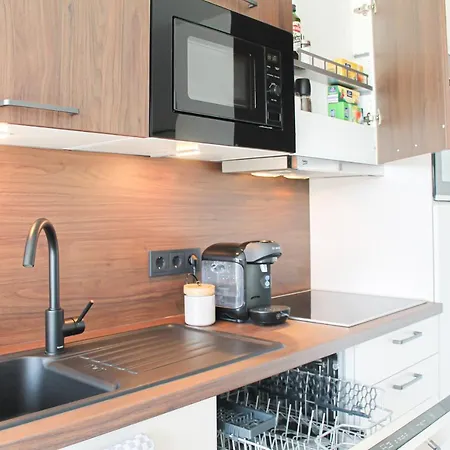 Special - Stadtnah, Balkon, Parkplatz, E-ladestation, Gitterbox Fuer Fahrraeder, Fitnessstudio 公寓 *