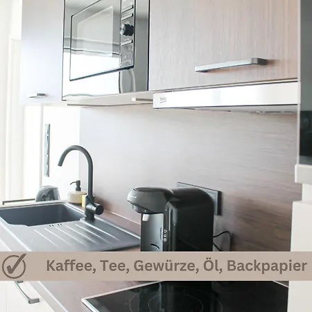 Special - Stadtnah, Balkon, Parkplatz, E-ladestation, Gitterbox Fuer Fahrraeder, Fitnessstudio Apartment *