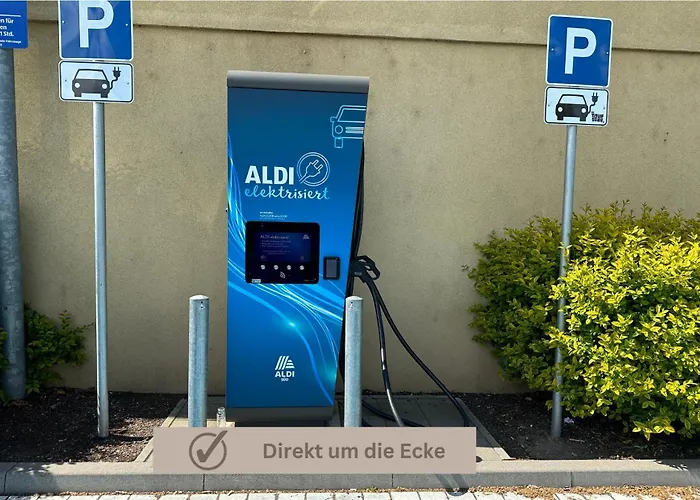 Special - Stadtnah, Balkon, Parkplatz, E-ladestation, Gitterbox Fuer Fahrraeder, Fitnessstudio * كوبلنس